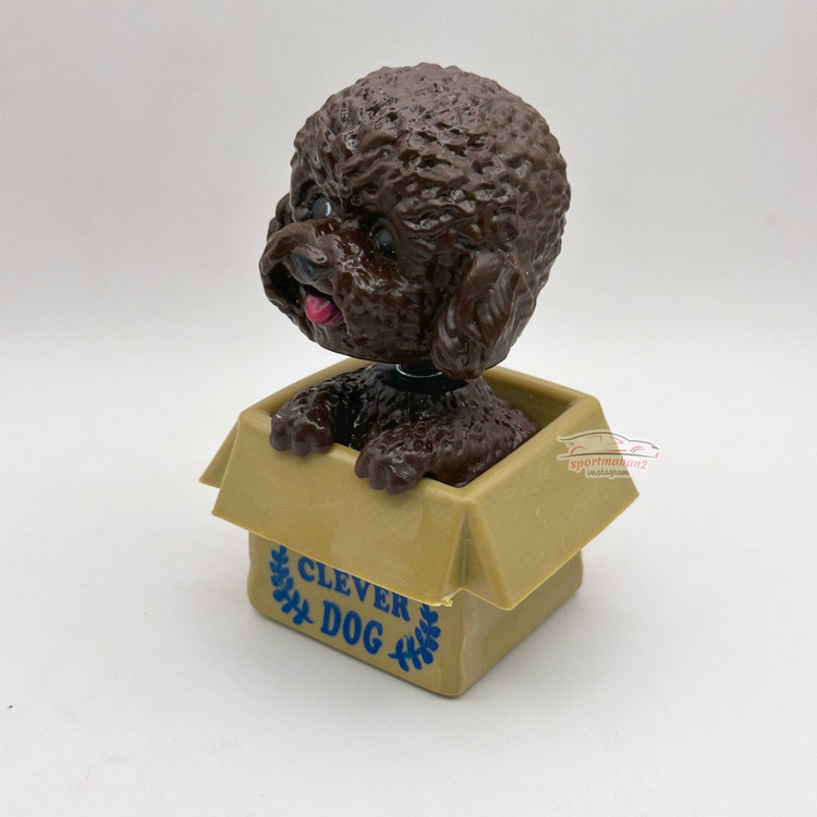 سگ لرزان داشبورد